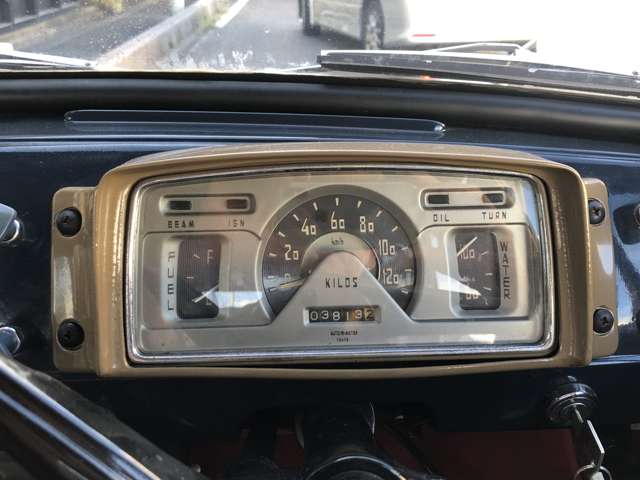 U00046728724_10_001.jpg