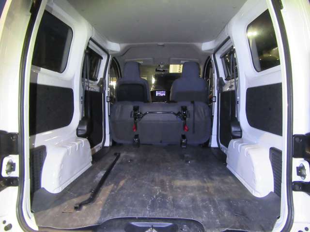 U00047547336_17_001.jpg