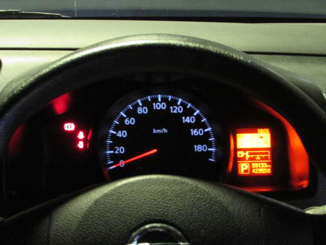 U00048052745_10_001.jpg