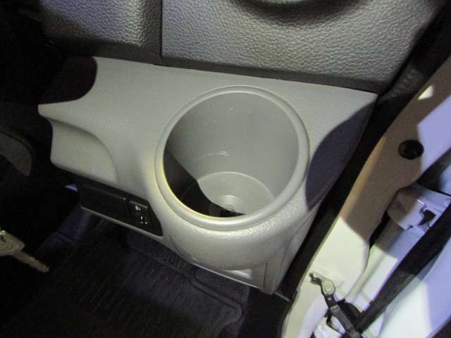 U00048052745_33_001.jpg