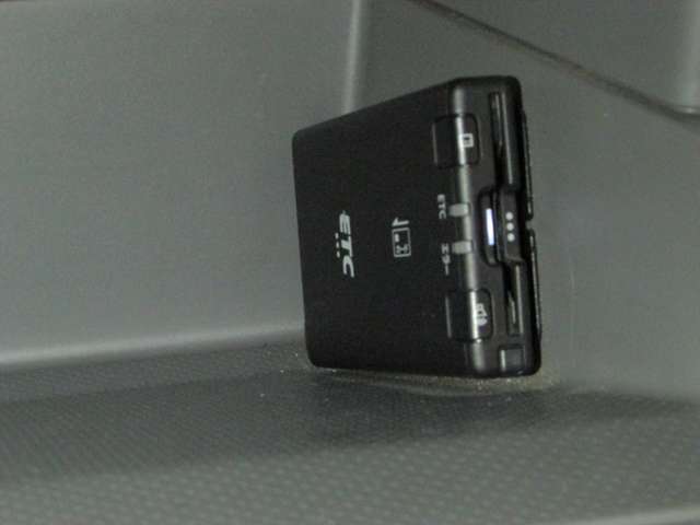 U00048052745_5_001.jpg