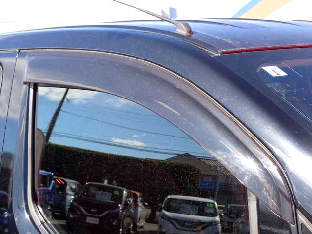 U00047904424_33_001.jpg