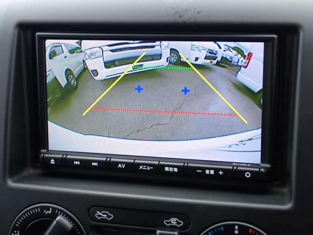 UJ0047028584_11_001.jpg