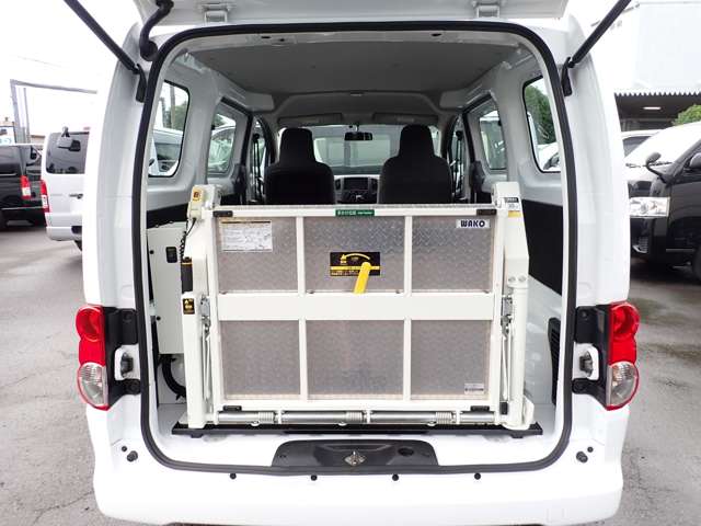 UJ0045803256_4_001.jpg