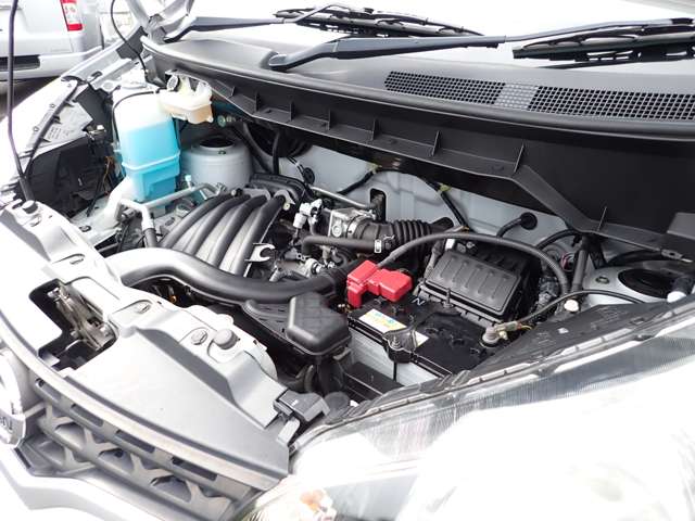 UJ0045803256_70_002.jpg