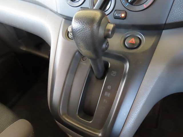 U00042774583_39_001.jpg