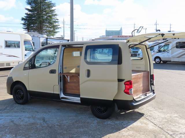 U00042774583_42_001.jpg