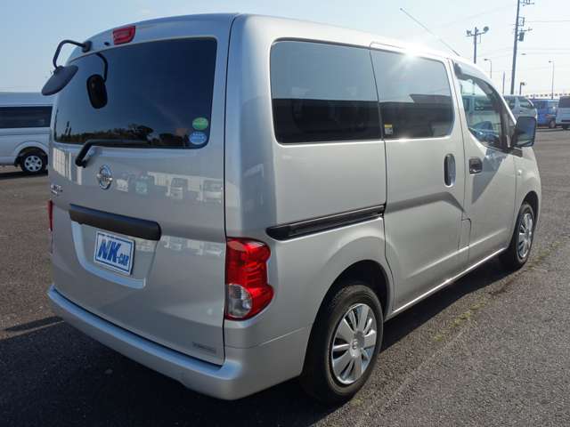 U00048638180_7_001.jpg