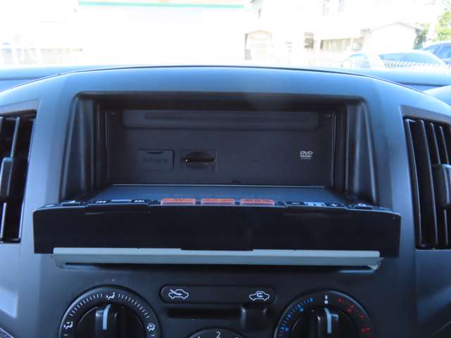 U00048240831_18_001.jpg