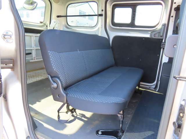 U00048240831_44_001.jpg