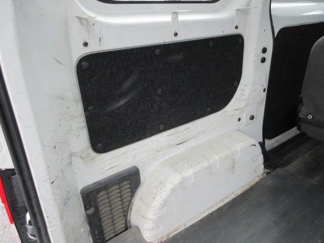UJ0046651435_17_001.jpg