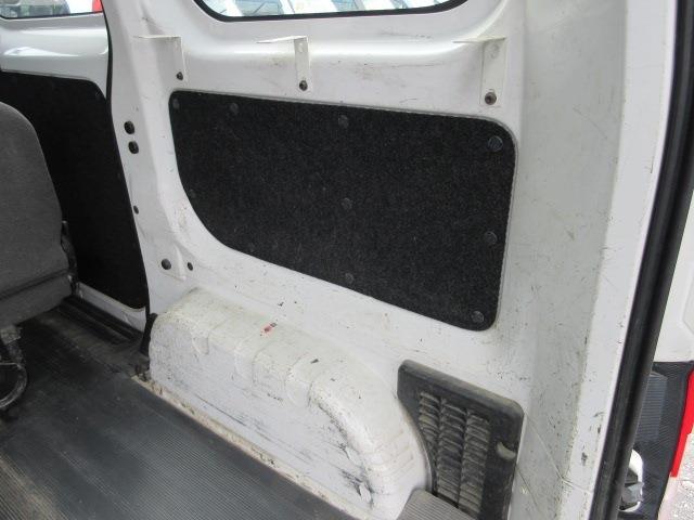 UJ0046651435_18_001.jpg