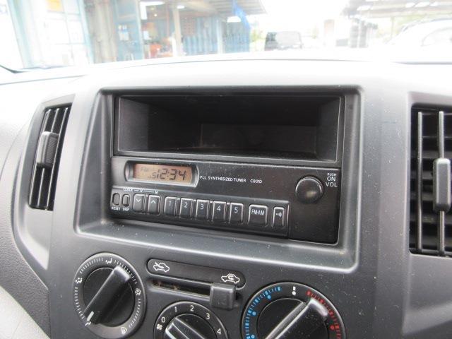 UJ0046651435_7_001.jpg