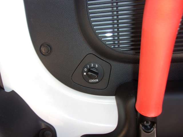 U00047728737_32_001.jpg