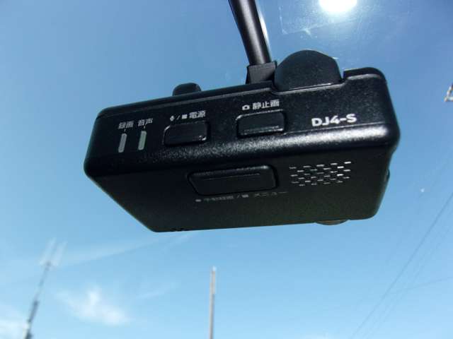 U00047728737_59_001.jpg