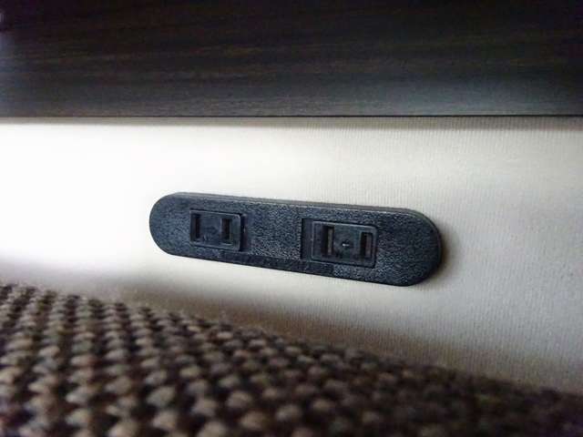 U00046750504_14_001.jpg