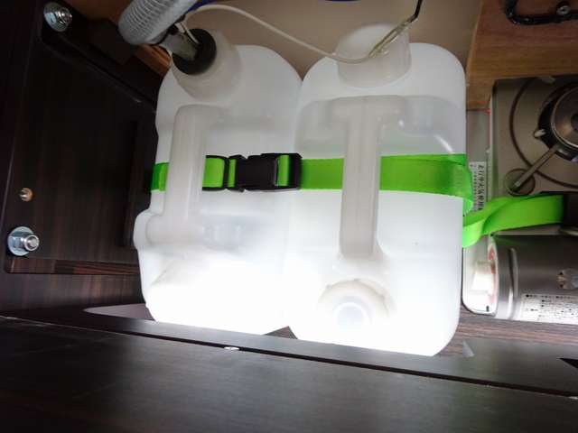 U00046750504_17_001.jpg